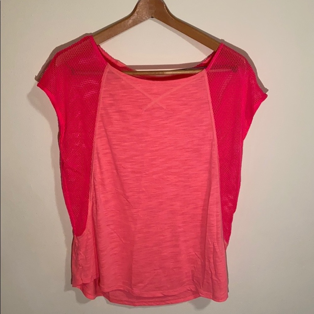 Women’s American Eagle Top